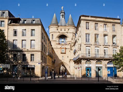 Grosse Cloche, Historic bell tower with clock