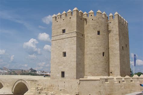 Torre de la Calahorra, A fortified gate from the Islamic period.