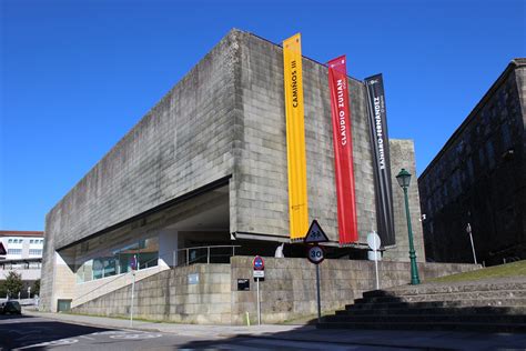 Galician Center of Contemporary Art (CGAC), A museum showcasing contemporary art.