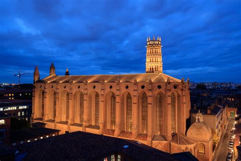 Couvent des Jacobins, Medieval monastery with stunning architecture.