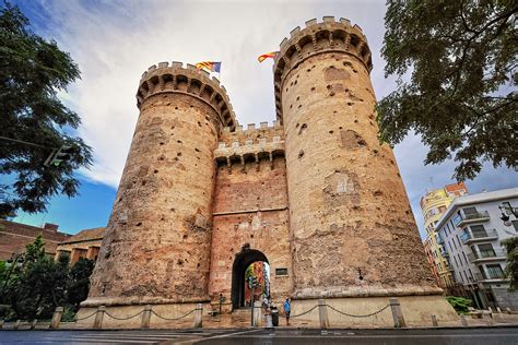 Torres de Quart, Historical twin towers that once served as a city gate.