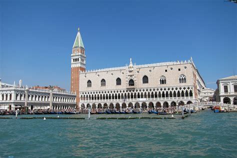 Doge's Palace, A masterpiece of Gothic architecture.